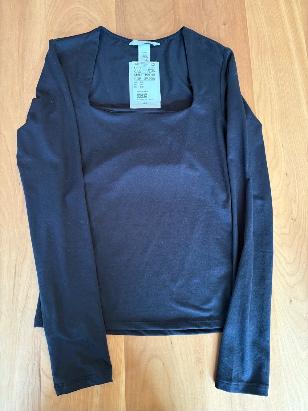 H&M Black Long Sleeve Square Neck Top